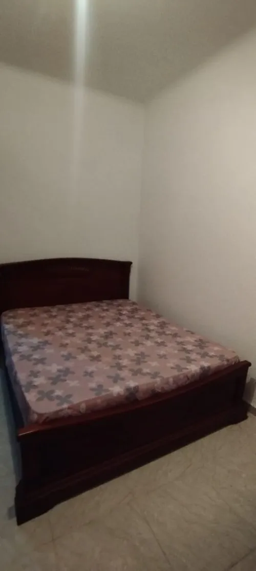 chambre à coucher en hêtre