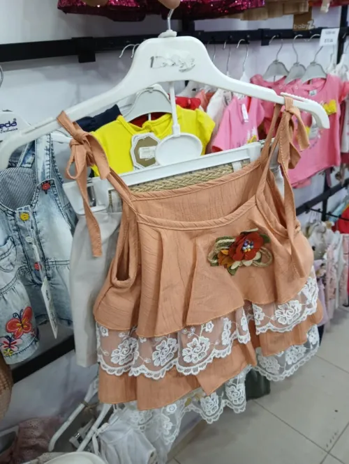 ملابس بأسعار تحت الجملة تفريغ المحل