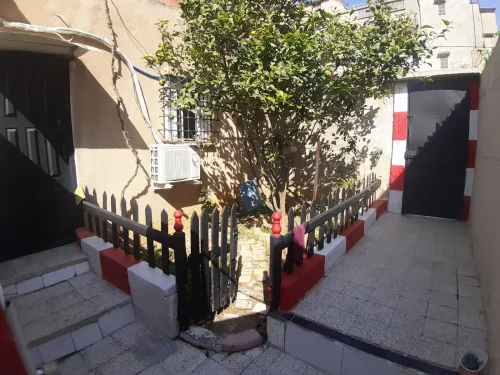 Location Appartement Niveau de villa F2 Alger Draria