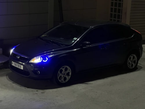 Ford Focus 5 portes 2011 Focus 5 portes