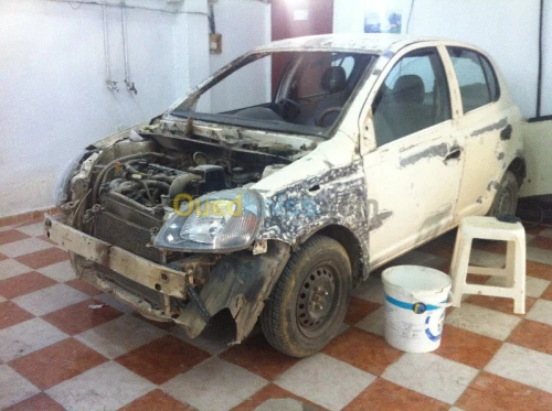 garage / atelier avec four à Dergana 