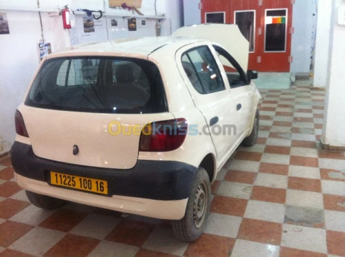 garage / atelier avec four à Dergana 