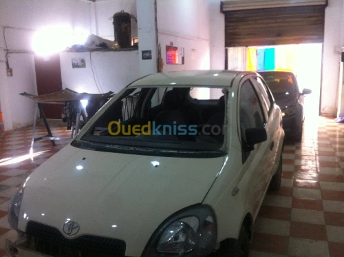 garage / atelier avec four à Dergana 