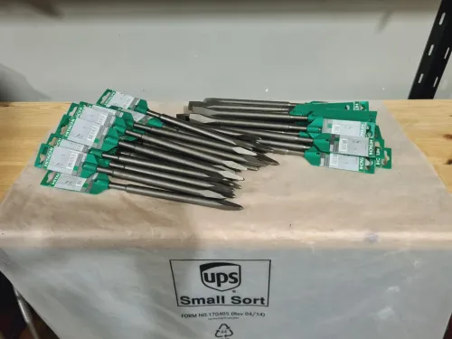 Burin SDS-plus plat/pointu 250mm HITACHI (Italy)