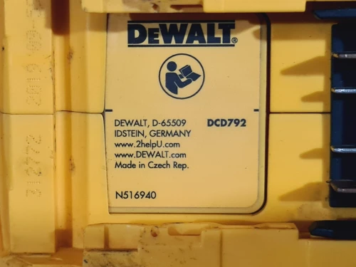 Visseuse perceuse connecté 18V 5.0Ah - DEWALT DCD792 (BL-Czech-Bleutouth)