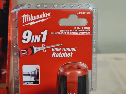 Tournevis à Cliquet 9 en 1 - Milwaukee embouts Allen de 1.5 à 6mm