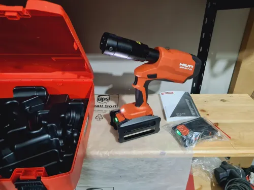 Sertisseuse HILTI nouvelle génération NURON NPR 32P-22 mâchoires TH26/TH32 (2023-Germany)