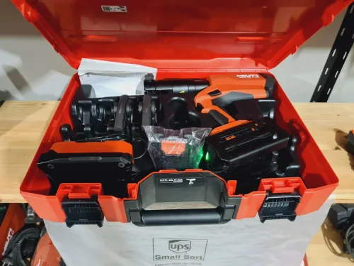 Sertisseuse HILTI nouvelle génération NURON NPR 32P-22 mâchoires TH26/TH32 (2023-Germany)