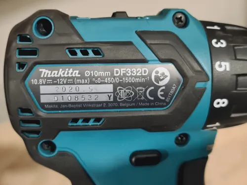 Kit MAKITA 3 pièces 12V perforateur + Visseuse + laser vert (BL-2020)