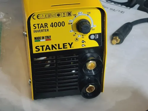 poste à souder inverter 160A + masque numérique - STANLEY STAR 4000 KIT (italy)
