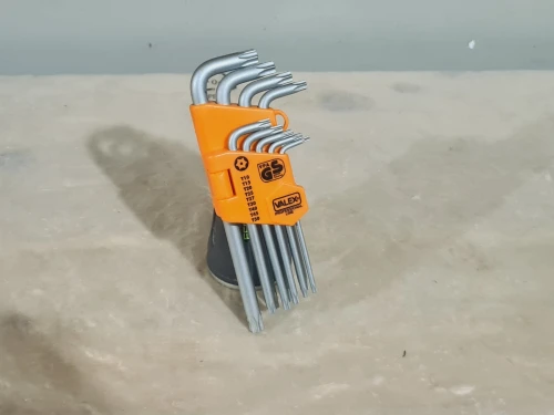 VALEX - Jeu de 9 clés Torx percée forme L chromé T10-T50 (Italy)