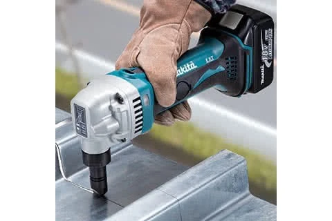 Grinoteuse sans fil MAKITA DJN161 SOLO (Japan)