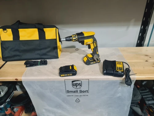 Visseuse plaquistes XR 18V DEWALT DCF620 (BL-2015) 