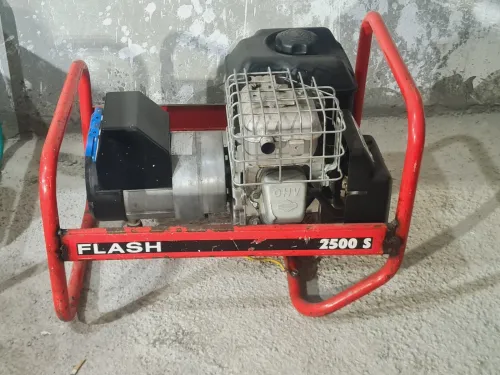 Groupes Électrogènes essence original SDMO 2.0KVA / FLASH 2.0KVA / IMER 3.0kVA (BL-FRANCE)