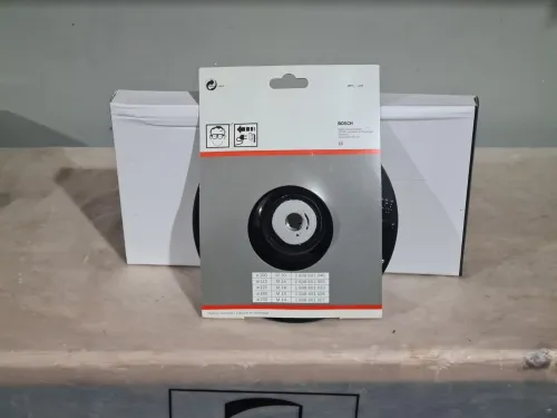 Plateau de ponçage Ø 180mm pour disques abrasifs sur fibres avec écrou BOSCH 2608601209 (Germany)