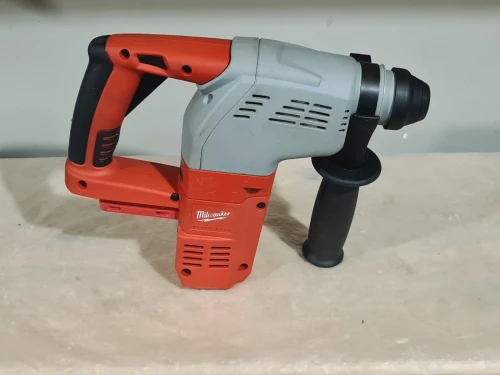 Perforateur sans fil MILWAUKEE V 18H sans batteries (2007-Germany)