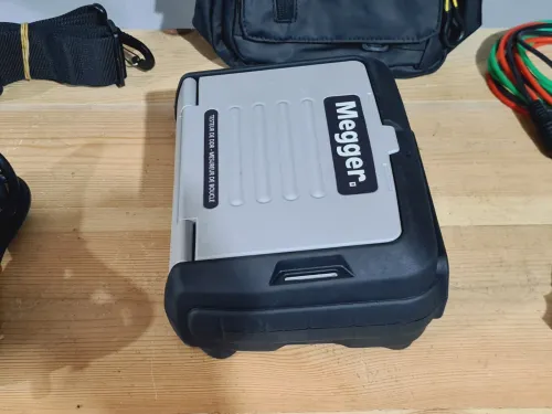 MEGGER LRCD220 - Testeur d'impédance /disjoncteurs différentiels /boucles (Europe)