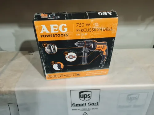 Perceuse à percussion 750W 13mm - AEG SBE 750 RE (Czech Republic)