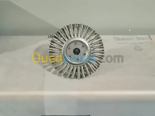 Brosse circulaire à fil torsadé du meuleuse Ø180 mm - fil inox 0,50mm OSBORN PRO (Germany)