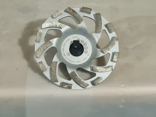 Meule diamant 125mm multi matériaux pour les ponceuses à béton - EXCEDIAM (France)