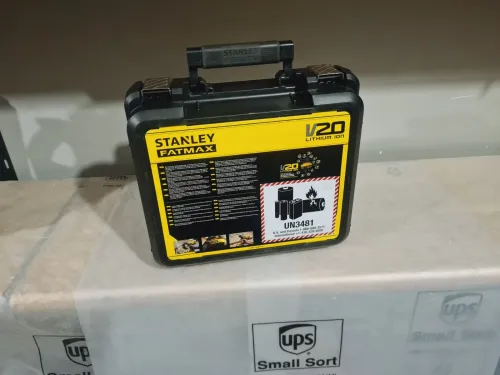 Visseuse à choc 168Nm 20V/2x2.0Ah - STANLEY FatMax SFMCF800 (neuf)