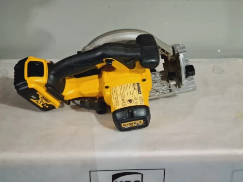 Scie circulaire sans fil 165mm 18V 5.0Ah - DEWALT DCS391 (2018-Czech)