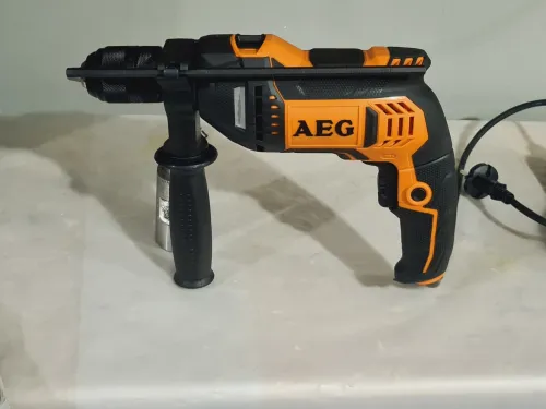 Perceuse à percussion 750W 13mm - AEG SBE 750 RE (Czech Republic)