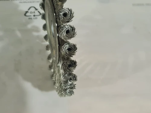 Brosse circulaire à fil torsadé du meuleuse Ø180 mm - fil inox 0,50mm OSBORN PRO (Germany)