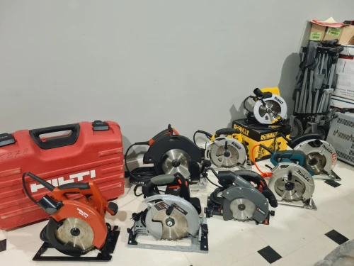 Scie circulaire électrique 190mm 1600W - DEWALT DWE576 (utilisé)