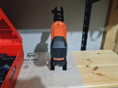 Sertisseuse HILTI nouvelle génération NURON NPR 32P-22 mâchoires TH26/TH32 (2023-Germany)