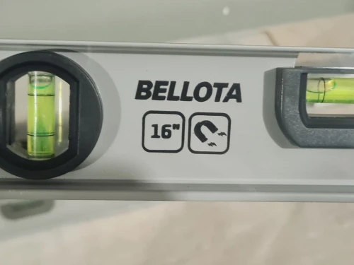 Niveau à bulle magnétique 40-50-80cm - BELLOTA (Spain)