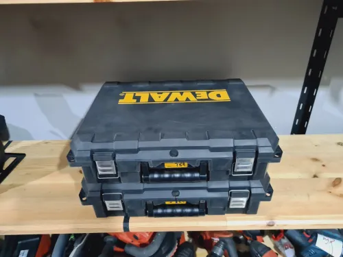Burineur SDS-Plus 1000W DEWALT D25430 (Czech Republic)
