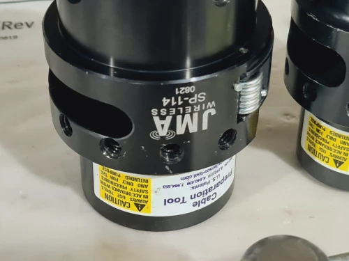 Sertisseuse pour connecteur de câble coaxial RIDGID RP 240 + JMA wireless (USA)