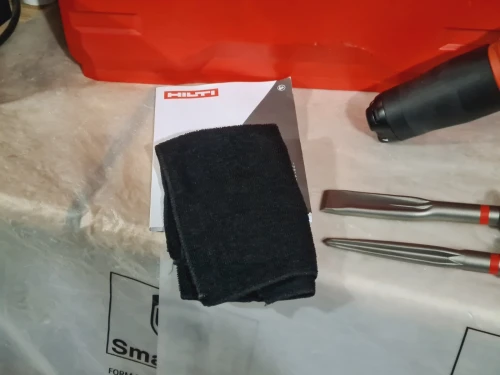 Marteau piqueur SDS-Max 1250W 7.1J - HILTI TE 500