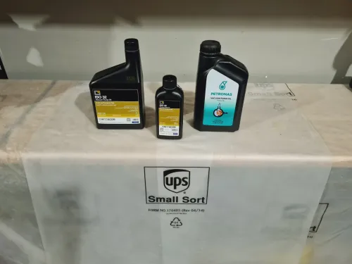 Huile de pompe à Vide 250mL / 1L - PETRONAS ISO VG 68 / ERRECOM ISO 32 (Belgium-Italy)