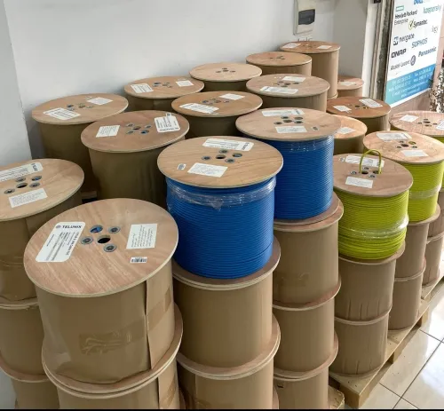 Câble F/UTP CAT6  500m sur touret  4 paires 