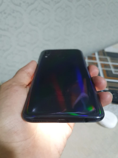 Haba n9iya bzf Samsung galaxy a40