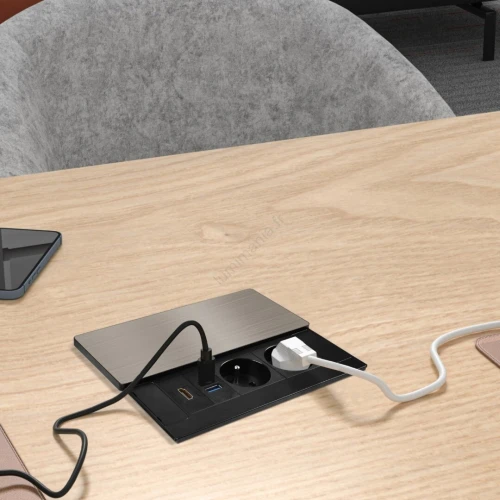 BLOC ENCASTRABLE POUR PLAN DE TRAVAIL  02 PRISES 220V + 02 PORTS USB + RJ45 + HDMI