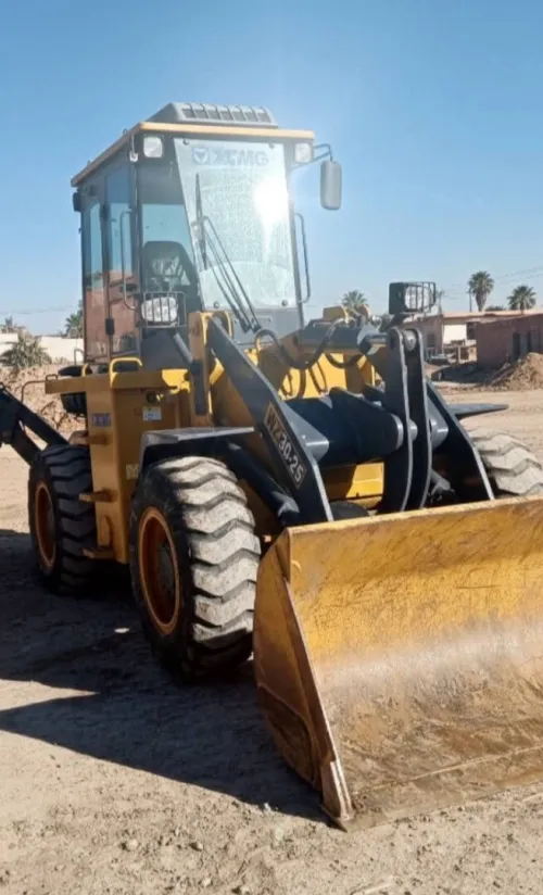 XCMG Rétro chargeur XCMG ريطرو شارجور 2022