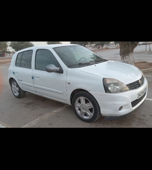 Renault Clio Campus 2013 Extreme