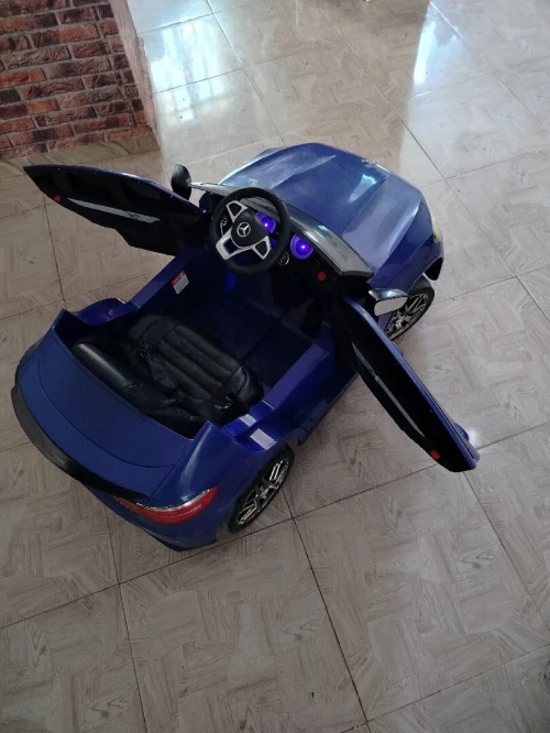 Voiture électrique enfant
