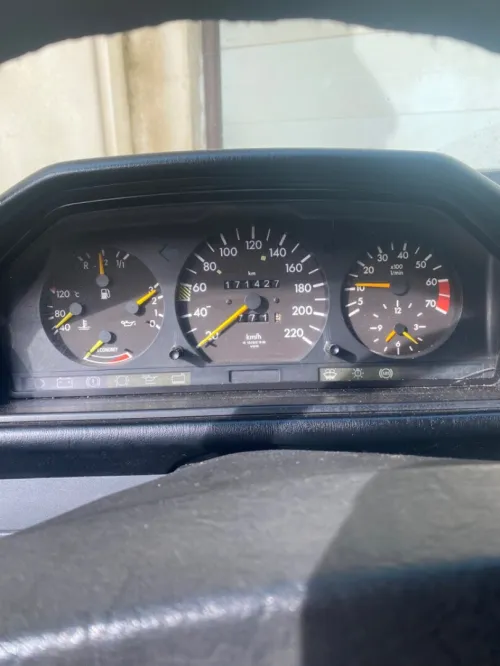 Mercedes W124 1991 230e