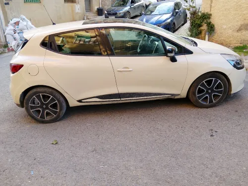 Renault Clio 4 2015 Ivory