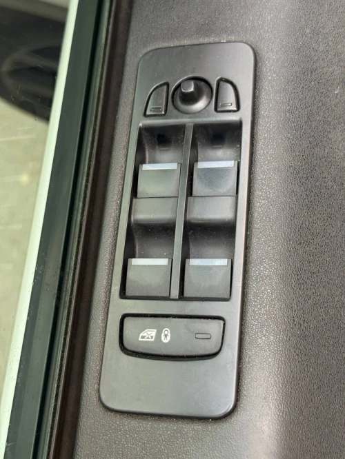 Land Rover Discovery 2016 