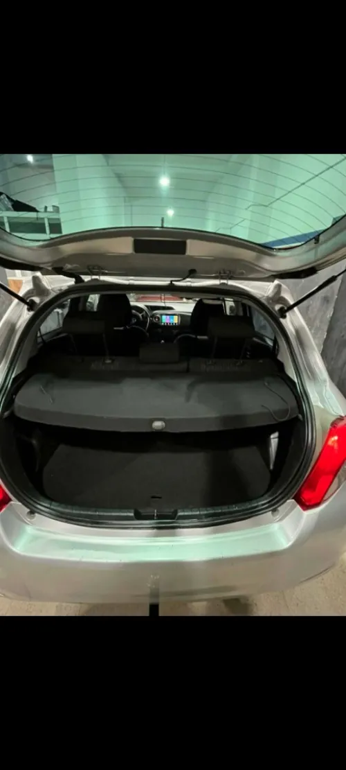 Toyota Yaris 2012 