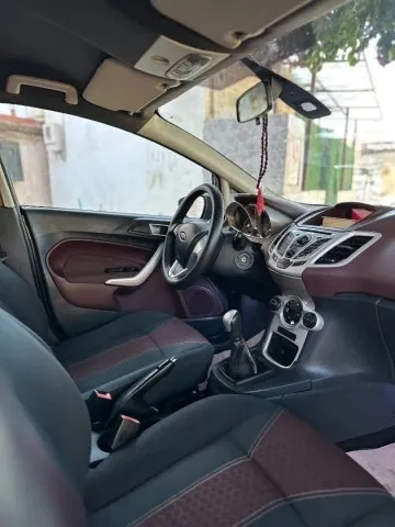 Ford Fiesta 2012 Titanium Sport pack