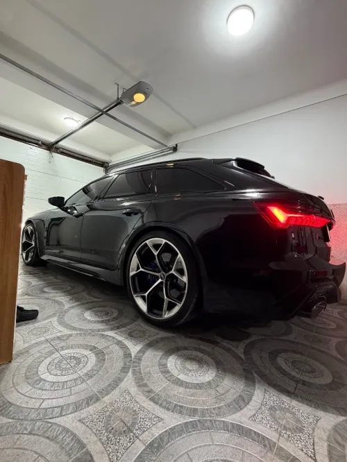 Audi RS6 Avante  2025 Performance