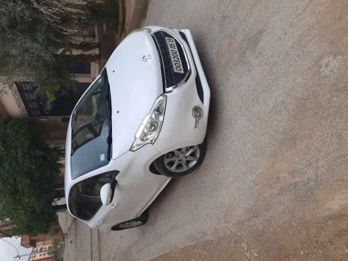 Peugeot 208 2015 Active