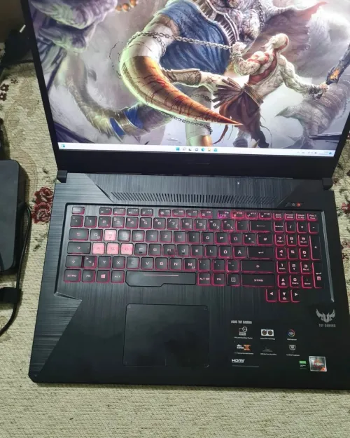 Laptop 