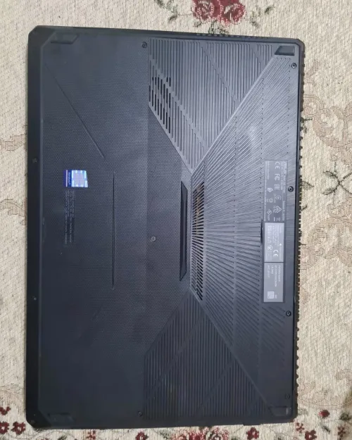 Laptop 